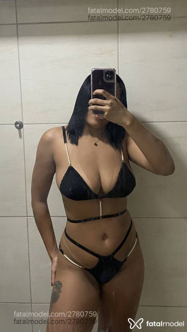 Acompanhante mulher morena (o) de olhos castanhos em Cabo Frio Acompanhante mulher morena (o) de olhos castanhos em Cabo Frio - Mires