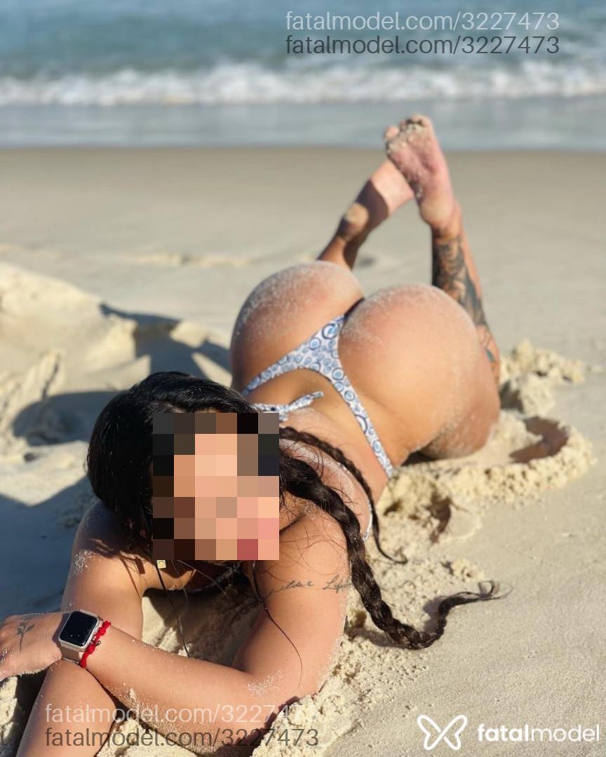 Acompanhante mulher com cabelo castanho de olhos castanhos em Rio Bonito - Nikky