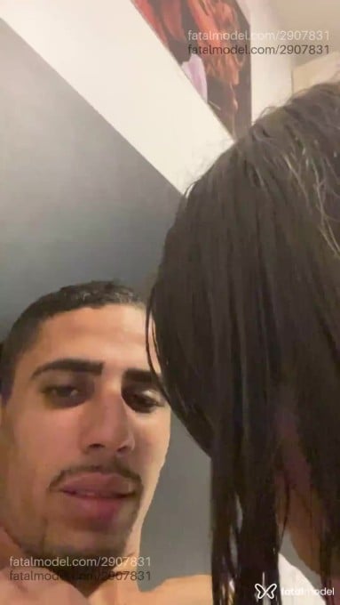 Acompanhante homem com cabelo castanho de olhos verdes em Palhoça - Junior
