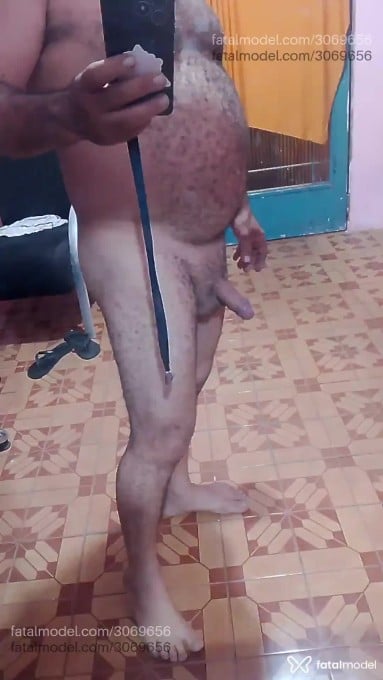 Acompanhante homem com cabelo castanho de olhos pretos em São Paulo Acompanhante homem com cabelo castanho de olhos pretos em São Paulo - Jhonny