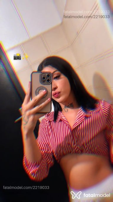 Acompanhante mulher trans morena (o) de olhos castanhos em Palmas - Victoria Guimarães