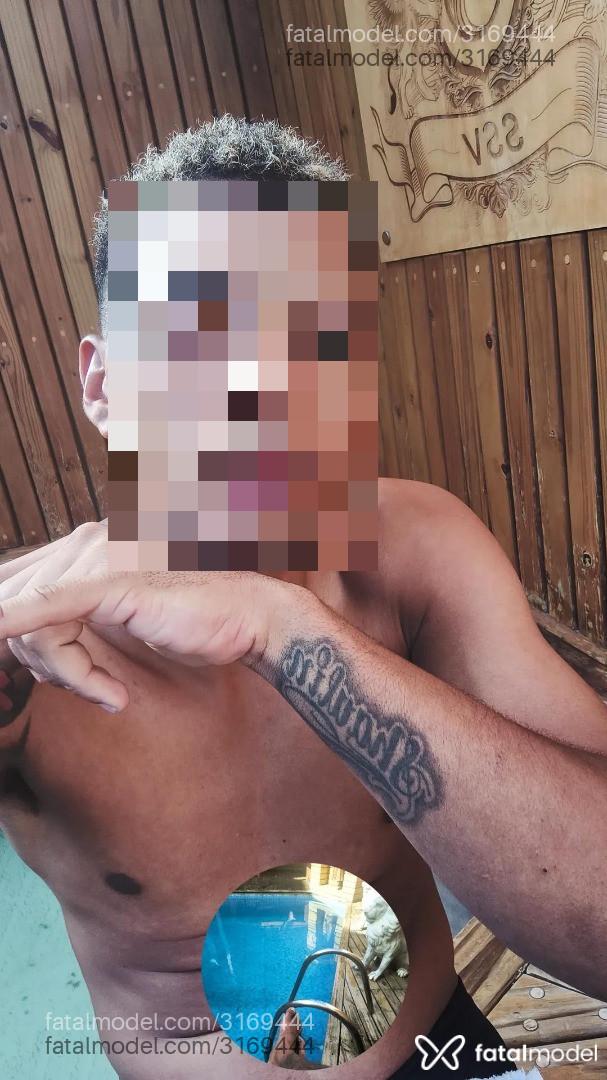 Acompanhante homem com cabelo castanho de olhos castanhos em Santo André - Tuiú