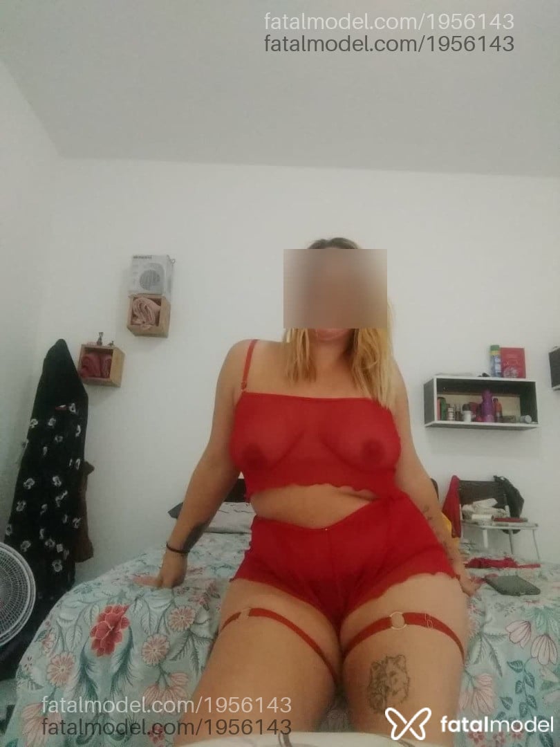 Acompanhante mulher loira (o) de olhos azuis em Itapevi - Imola Vilask