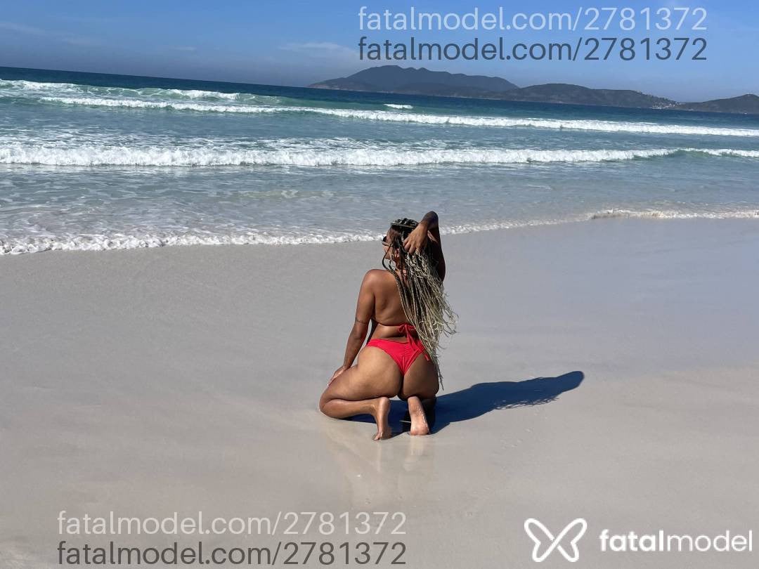 Acompanhante mulher loira (o) de olhos pretos em Cabo Frio - Dafne