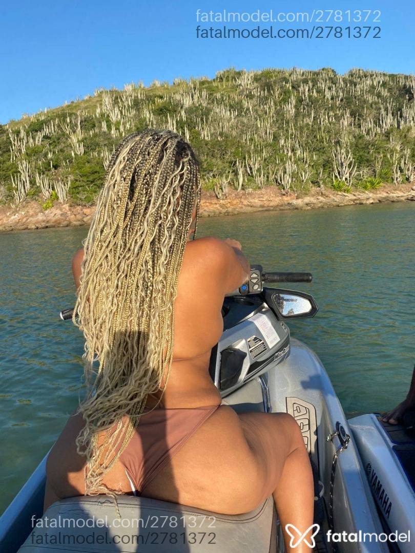 Acompanhante mulher loira (o) de olhos pretos em Cabo Frio - Dafne