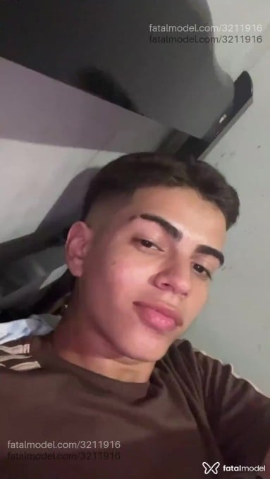 Acompanhante homem com cabelo castanho de olhos pretos em Fortaleza - Lucas