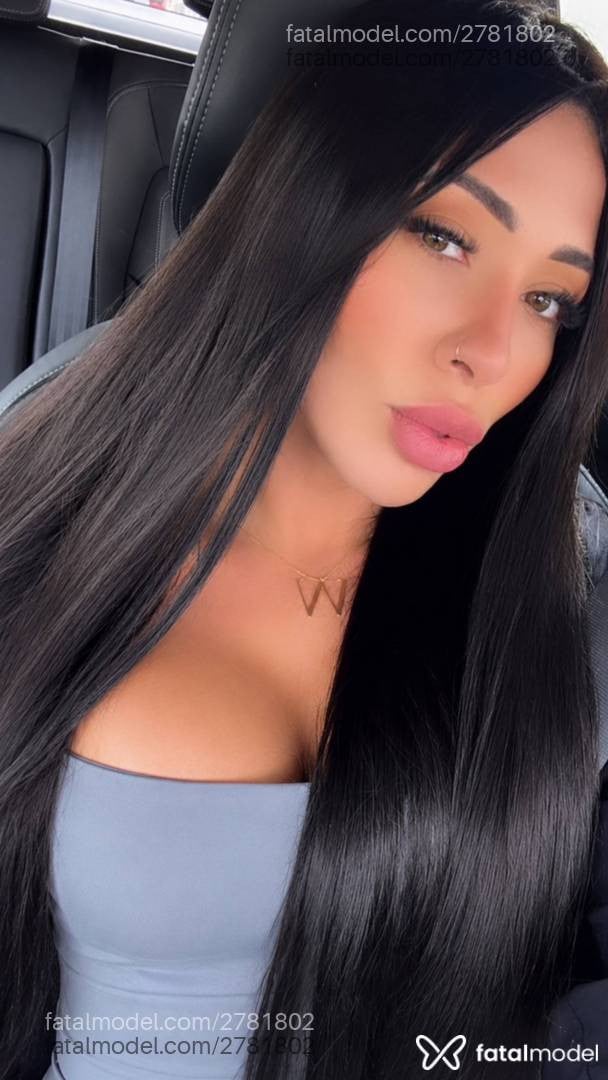 Acompanhante mulher com cabelo castanho de olhos mel em Campina Grande - Gabriela