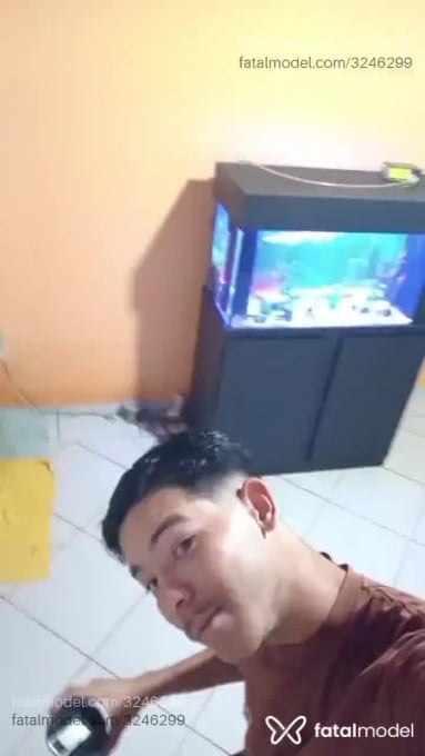 Acompanhante homem loira (o) de olhos castanhos em Teixeira de Freitas Acompanhante homem loira (o) de olhos castanhos em Teixeira de Freitas - Maurício