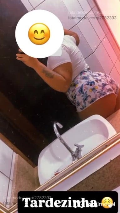 Acompanhante mulher com cabelo castanho de olhos castanhos em Florianópolis - Eduarda Ferreira
