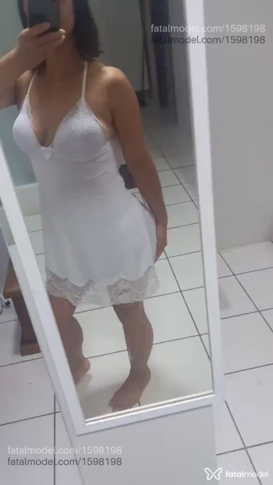 Acompanhante mulher morena (o) de olhos castanhos em Cascavel - Agata