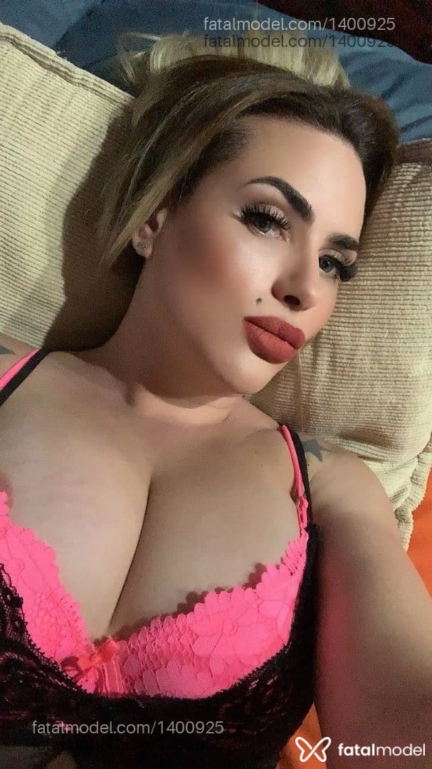 Acompanhante mulher trans loira (o) de olhos castanhos em Limeira - Raylla