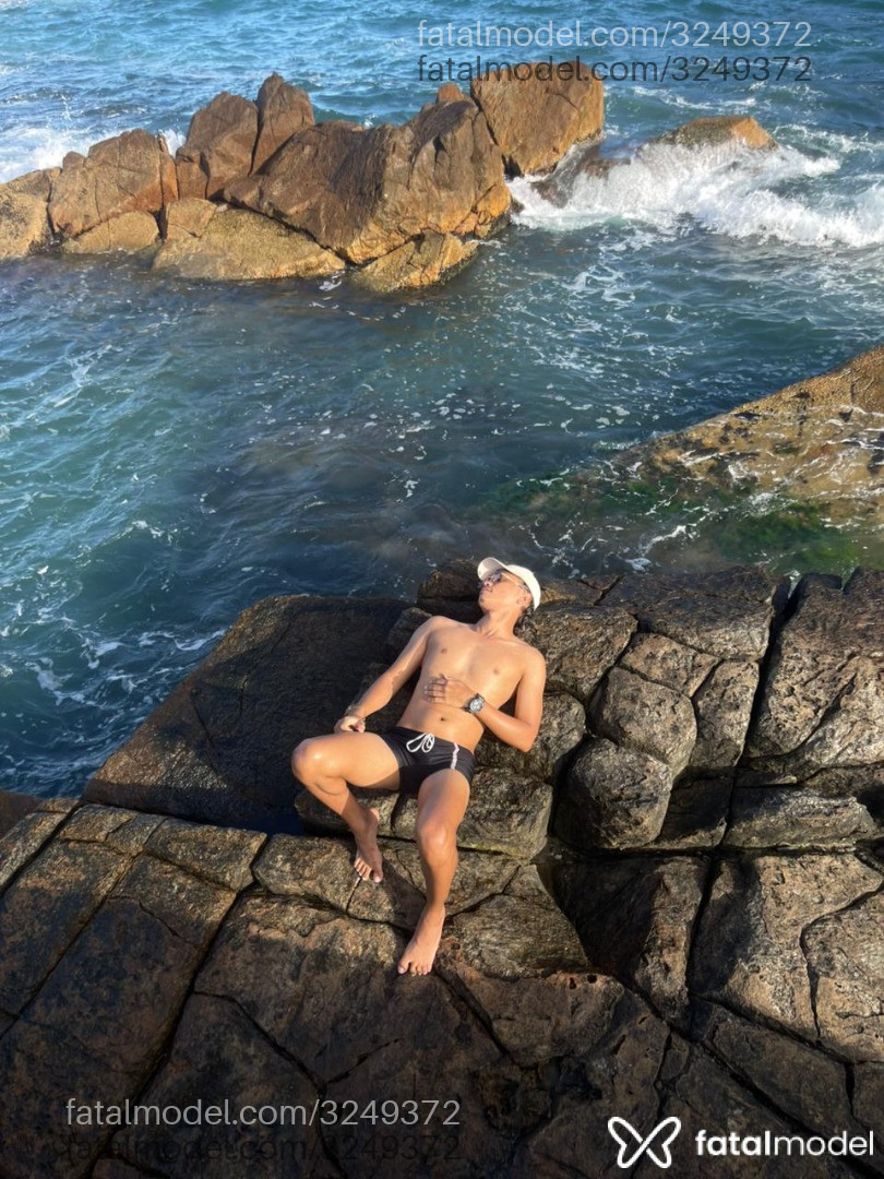 Acompanhante homem morena (o) de olhos pretos em Florianópolis - Nil Ff