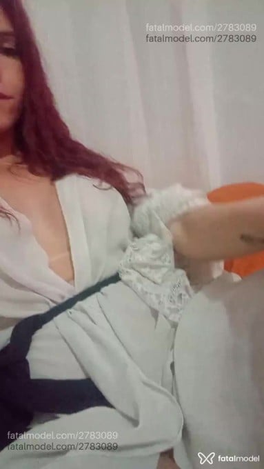 Acompanhante mulher trans loira (o) de olhos castanhos em Barbacena - Sara Tozaki