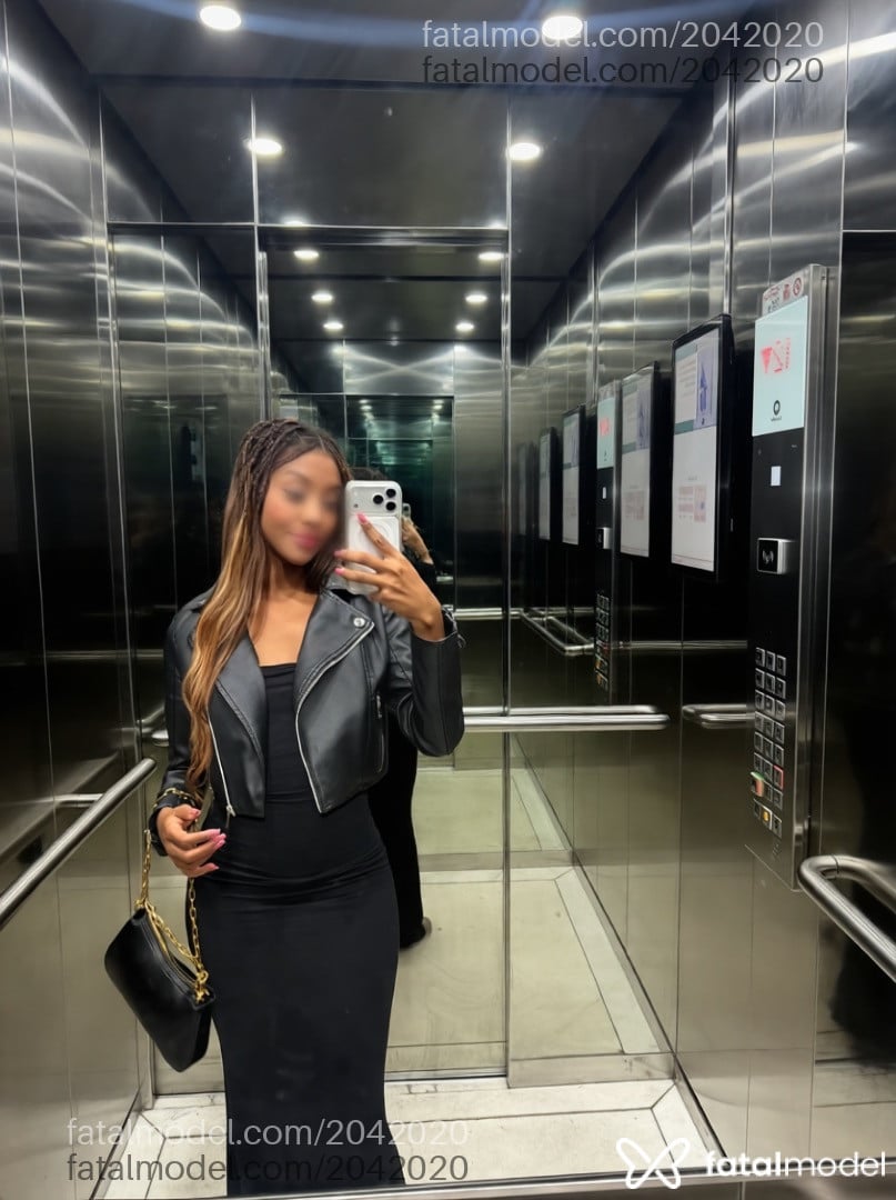 Acompanhante mulher morena (o) de olhos castanhos em São Paulo - Milena Torrez