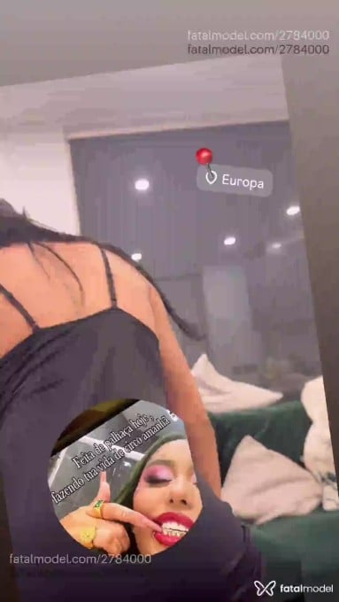 Acompanhante mulher morena (o) de olhos pretos - Ashyla Acompanhante mulher morena (o) de olhos pretos - Ashyla