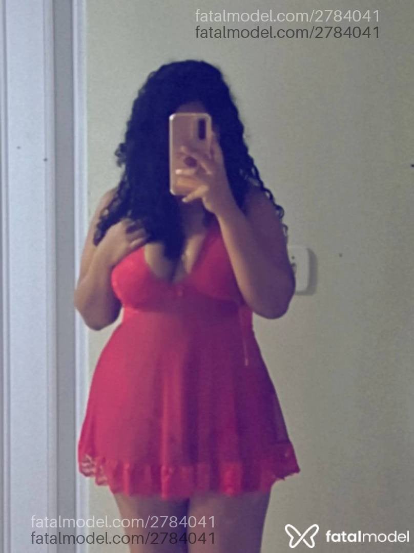 Acompanhante mulher morena (o) de olhos castanhos - Sophia