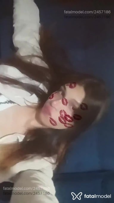 Acompanhante mulher trans com cabelo castanho de olhos castanhos em Novo Gama Acompanhante mulher trans com cabelo castanho de olhos castanhos em Novo Gama - Whict