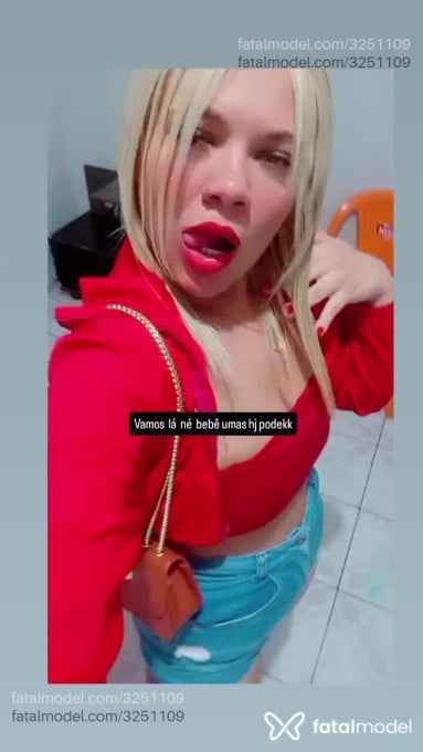 Acompanhante mulher loira (o) de olhos mel em Picos - Maria