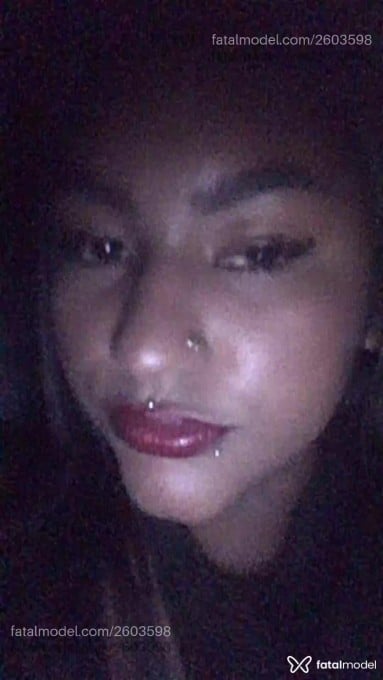 Acompanhante mulher morena (o) de olhos pretos em Porto Velho - Morenafc