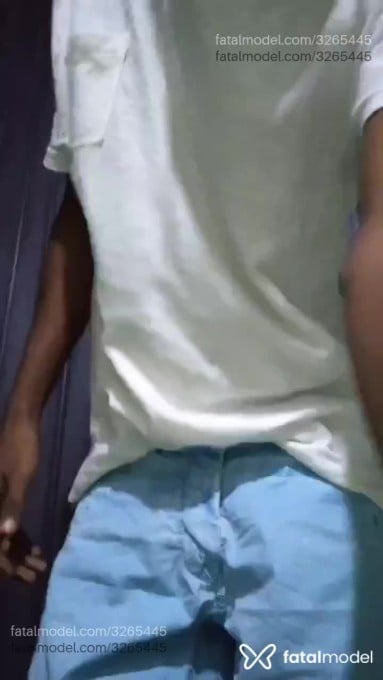 Acompanhante homem morena (o) de olhos castanhos em Barra Velha Acompanhante homem morena (o) de olhos castanhos em Barra Velha - Bebeto