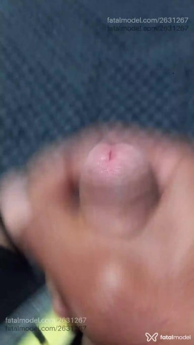 Acompanhante homem sem cabelo de olhos mel - Joobb