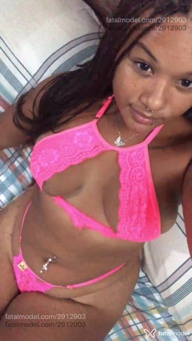 Acompanhante mulher morena (o) de olhos castanhos em Marília Acompanhante mulher morena (o) de olhos castanhos em Marília - Camily