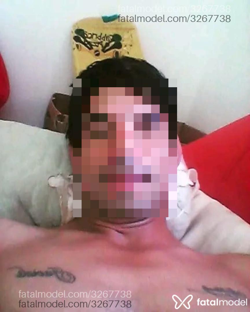 Acompanhante homem com cabelo castanho de olhos pretos - Izaiasbrazil Acompanhante homem com cabelo castanho de olhos pretos - Izaiasbrazil