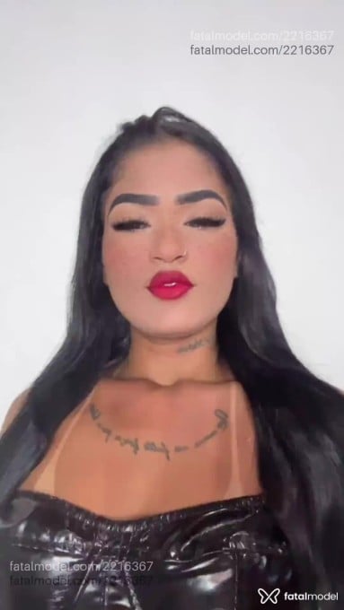 Acompanhante mulher morena (o) de olhos castanhos - Marcela Acompanhante mulher morena (o) de olhos castanhos - Marcela