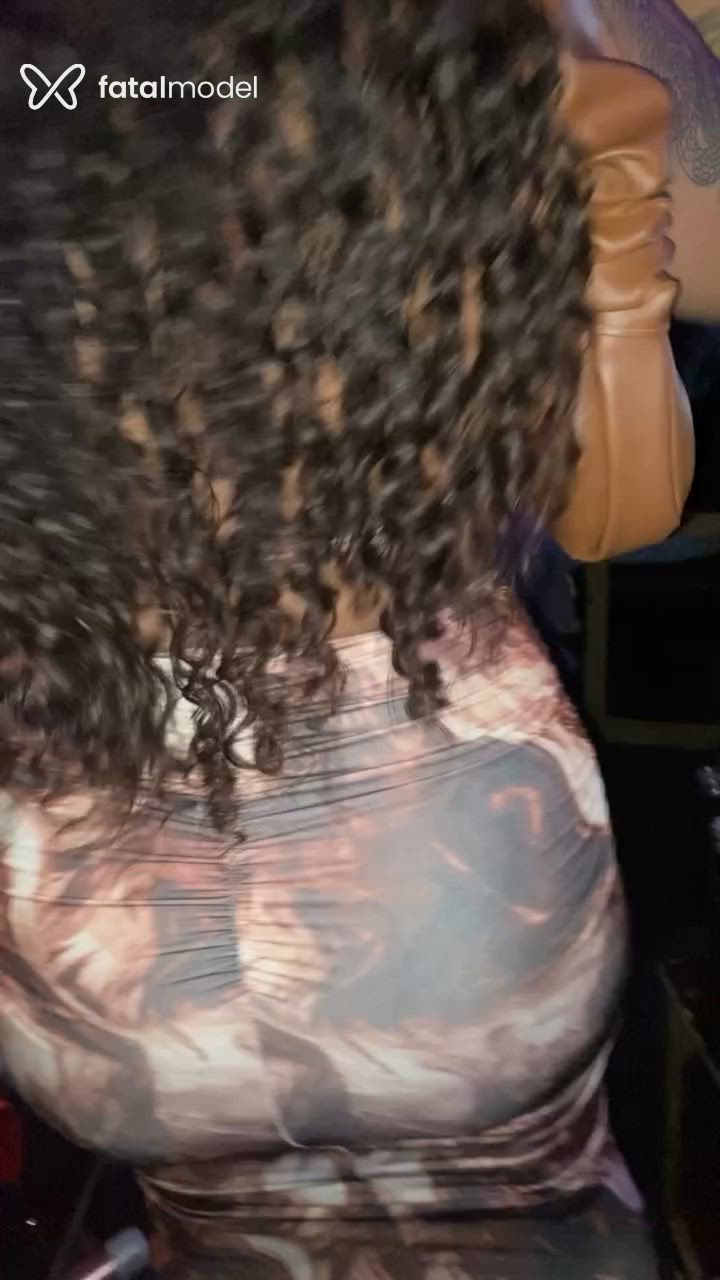 Acompanhante mulher morena (o) de olhos castanhos - Joyce Rita