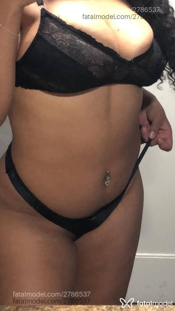 Acompanhante mulher morena (o) de olhos castanhos em Virtual Acompanhante mulher morena (o) de olhos castanhos em Virtual - Ruby Razz