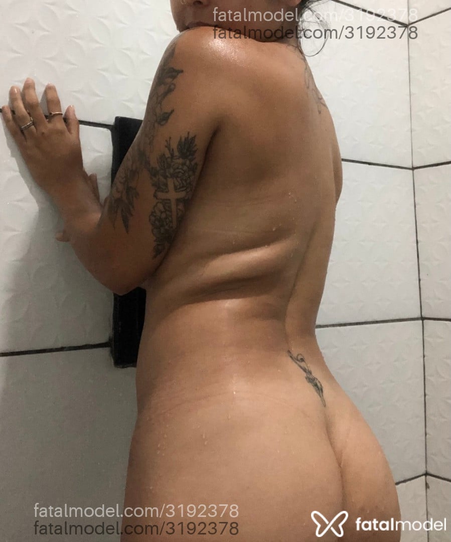 Acompanhante mulher morena (o) de olhos castanhos em Sorriso - Kalica