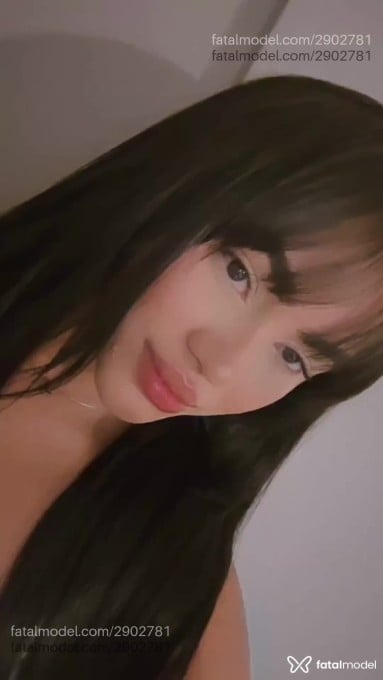 Acompanhante mulher morena (o) de olhos castanhos em Patos de Minas - Lua