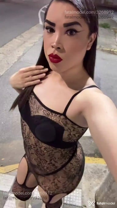 Acompanhante mulher trans com cabelo castanho de olhos castanhos em Jacareí Acompanhante mulher trans com cabelo castanho de olhos castanhos em Jacareí - Luisa