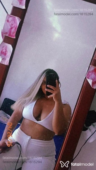 Acompanhante mulher com cabelo castanho de olhos castanhos em Rio de Janeiro - Jhuli