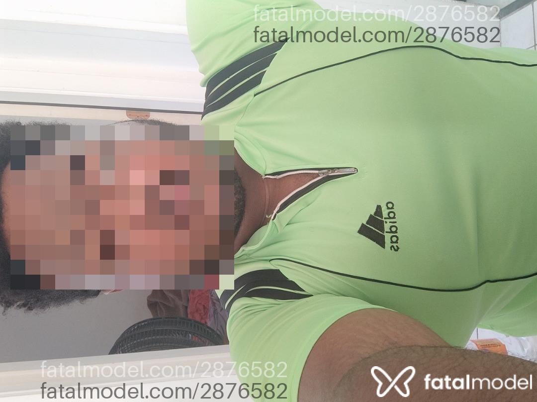Acompanhante homem morena (o) de olhos pretos em Serra Acompanhante homem morena (o) de olhos pretos em Serra - Danado