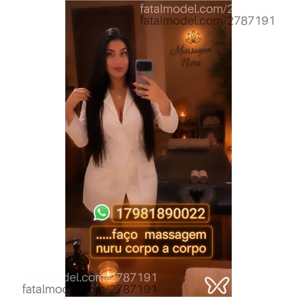 Acompanhante mulher morena (o) de olhos castanhos - Talia