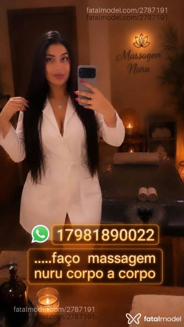 Acompanhante mulher morena (o) de olhos castanhos - Talia