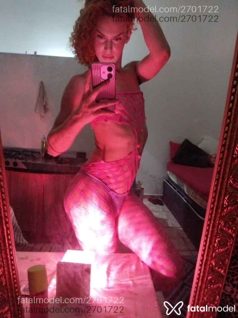 Acompanhante mulher trans morena (o) de olhos mel em Bragança Paulista - Letícia Ribeiro