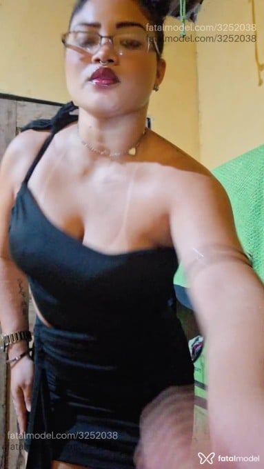 Acompanhante mulher com cabelo castanho de olhos castanhos em Cachoeira do Piriá Acompanhante mulher com cabelo castanho de olhos castanhos em Cachoeira do Piriá - Milla Lopys