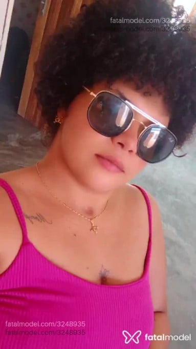 Acompanhante mulher morena (o) de olhos castanhos em Araripina Acompanhante mulher morena (o) de olhos castanhos em Araripina - Madu Silva