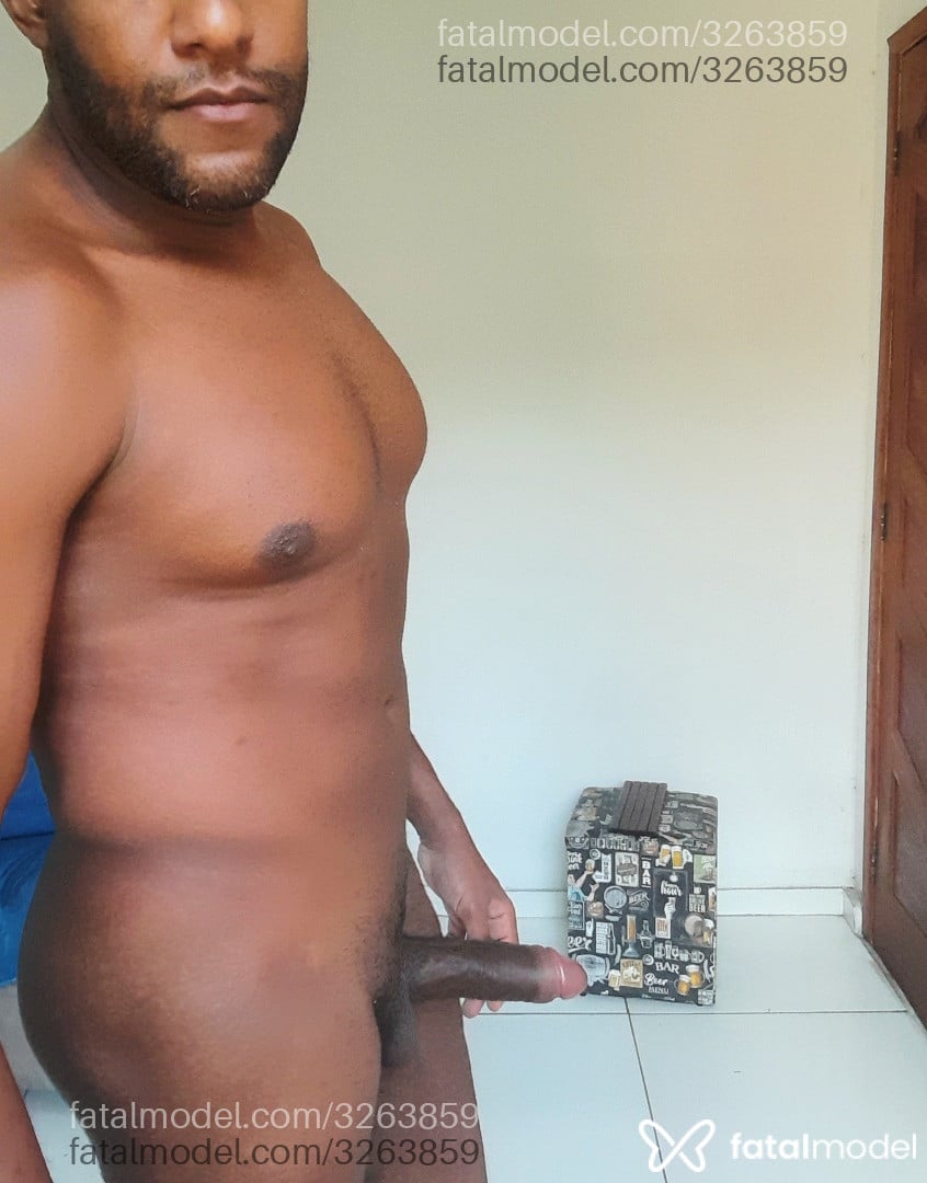 Acompanhante homem morena (o) de olhos castanhos em Rio de Janeiro - Johnn