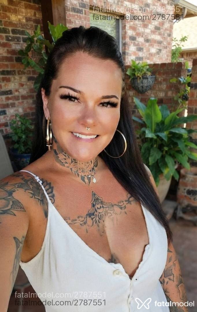 Acompanhante mulher morena (o) de olhos castanhos em Castro - Bruninha