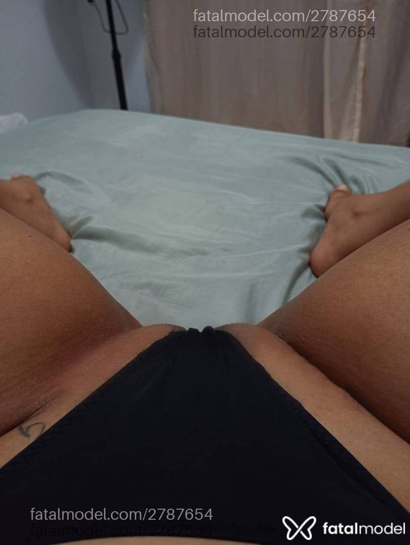 Acompanhante mulher morena (o) de olhos castanhos em Porangatu - Jade Havilla
