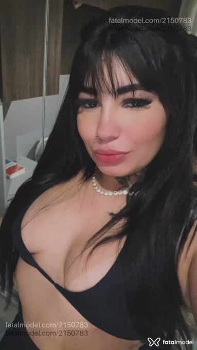 Acompanhante mulher morena (o) de olhos pretos em Pelotas - Hindia