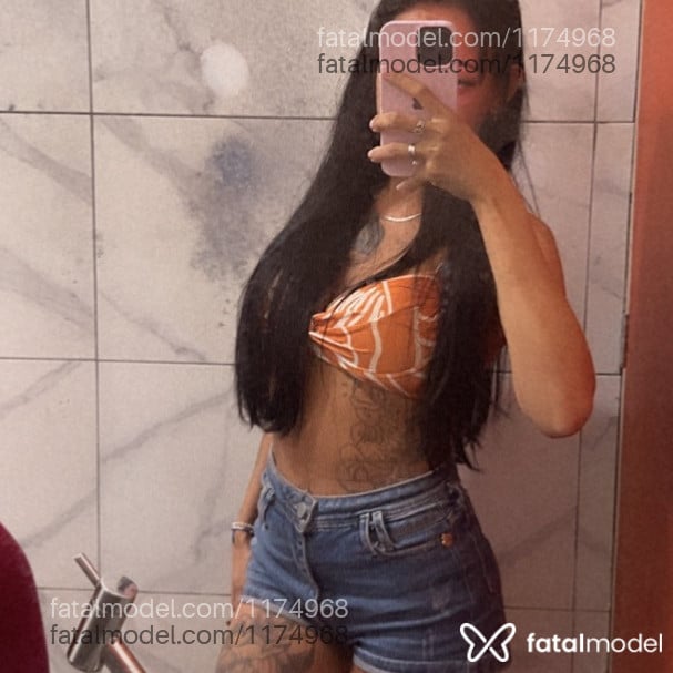 Acompanhante mulher morena (o) de olhos mel em Alta Floresta - Monique Amorim