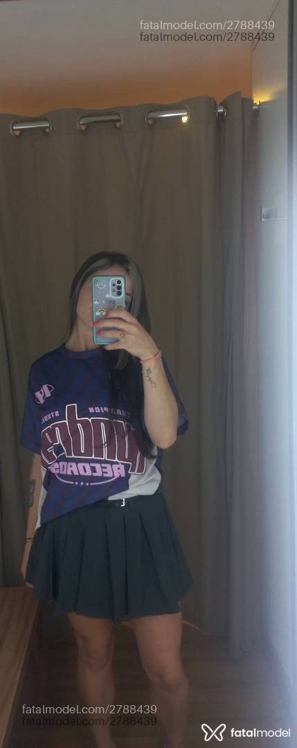Acompanhante mulher morena (o) de olhos castanhos em Florianópolis - Hary