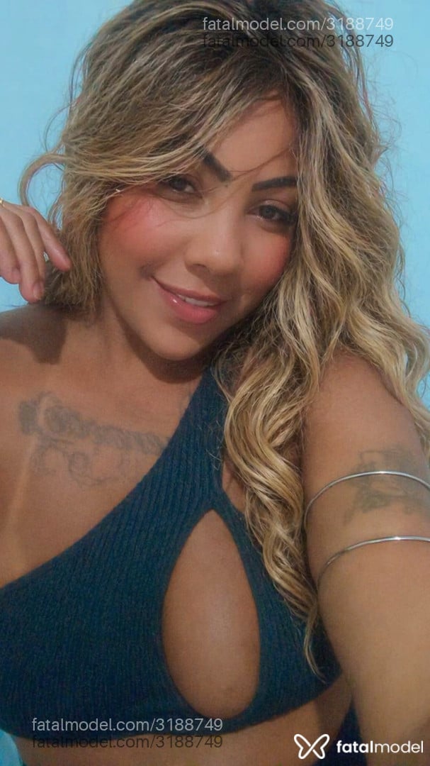 Acompanhante mulher morena (o) de olhos pretos em São Paulo - ágata Vitoria