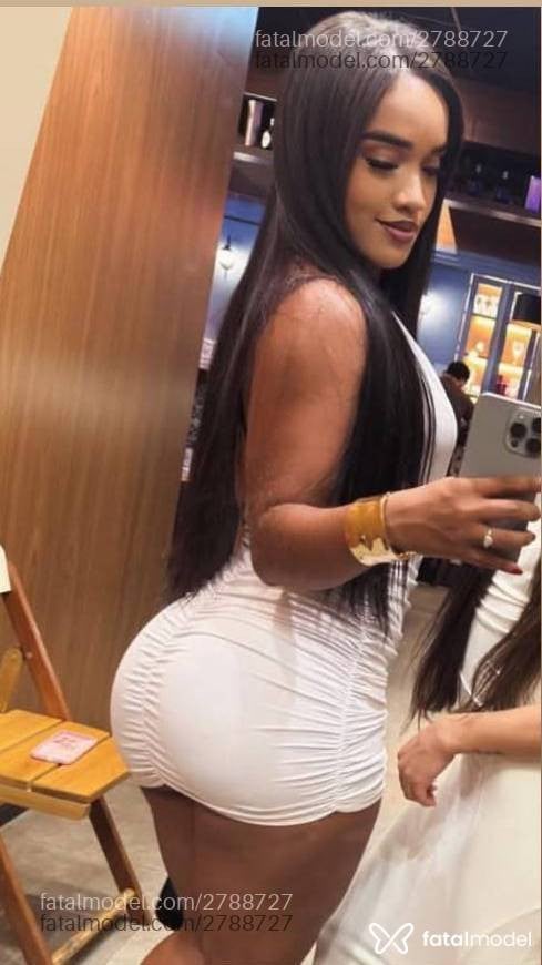 Acompanhante mulher morena (o) de olhos castanhos - Larissa