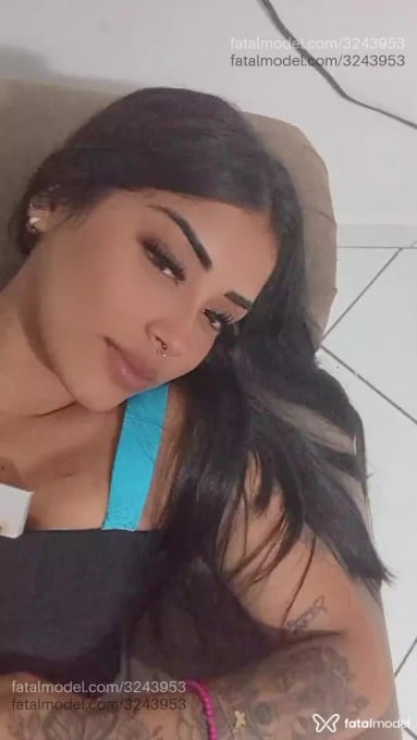 Acompanhante mulher morena (o) de olhos pretos em Várzea Grande - Safira