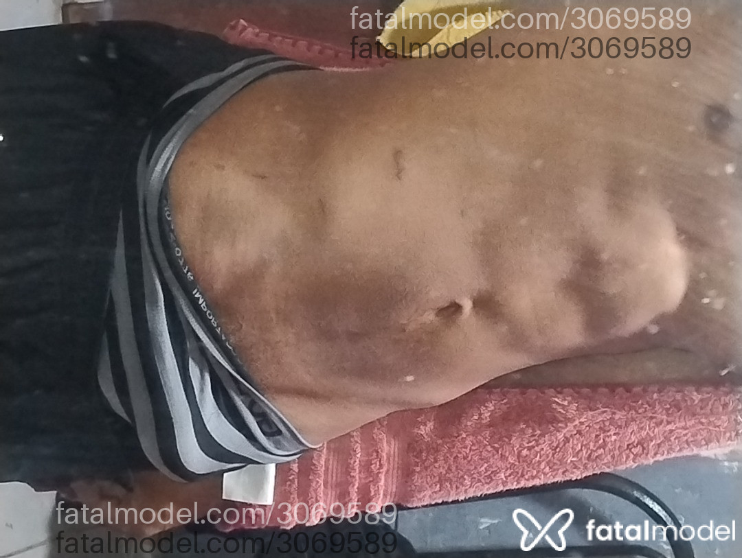 Acompanhante homem morena (o) de olhos castanhos em Virtual Acompanhante homem morena (o) de olhos castanhos em Virtual - Menorzin